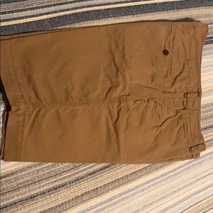 Men’s American Eagle shorts